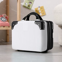 Белый с черным [замороженным пакетным углом]