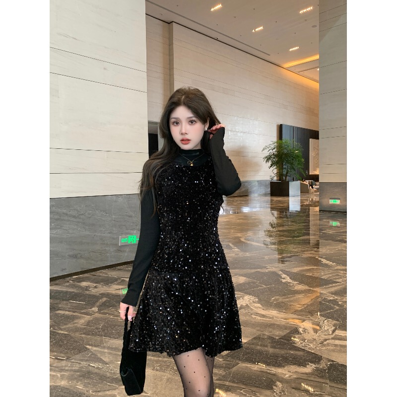 Super Pretty Shiny Black Dress, Spring Plus Size, Slimming Waist, Sequin Dress, Spaghetti Strap Dress, Little Black Dress Super Pretty Shiny Black Dress, Spring Plus Size, Slimming Waist, Sequin Dress, Spaghetti Strap Dress, Little Black Dress
