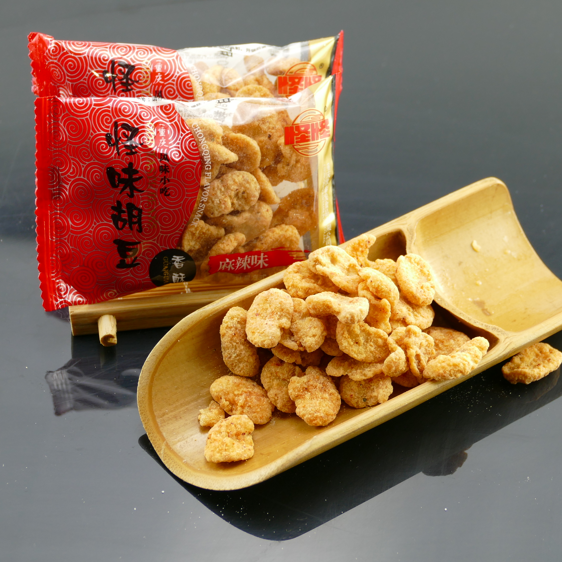 Chongqing specialty independent small package snack broad bean strange brand Chongqing strange flavor Hu Douban 500g spicy flavor