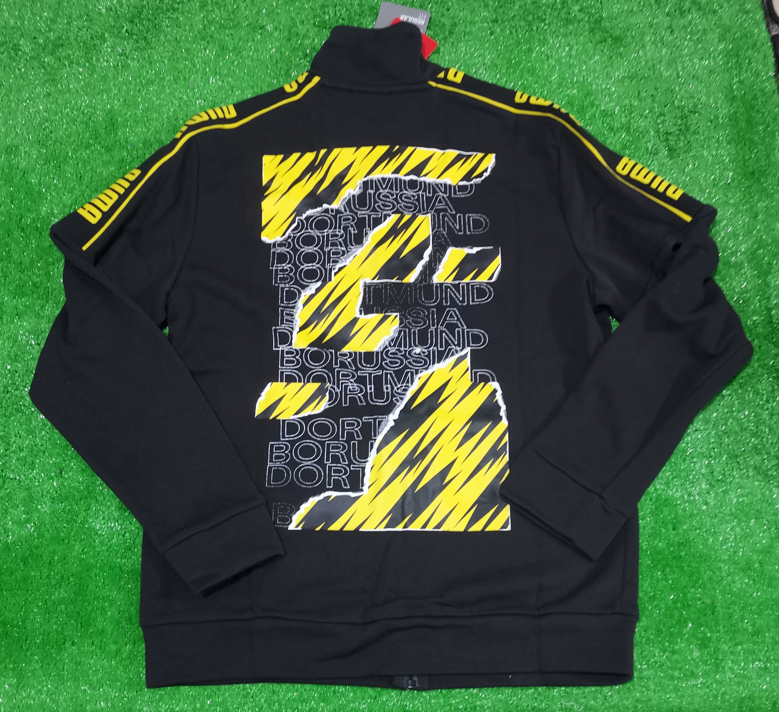 Футболка/куртка Puma Dortmund BVB мужская футбольная трикотажная куртка и тренировочные спортивные штаны 758110 758111