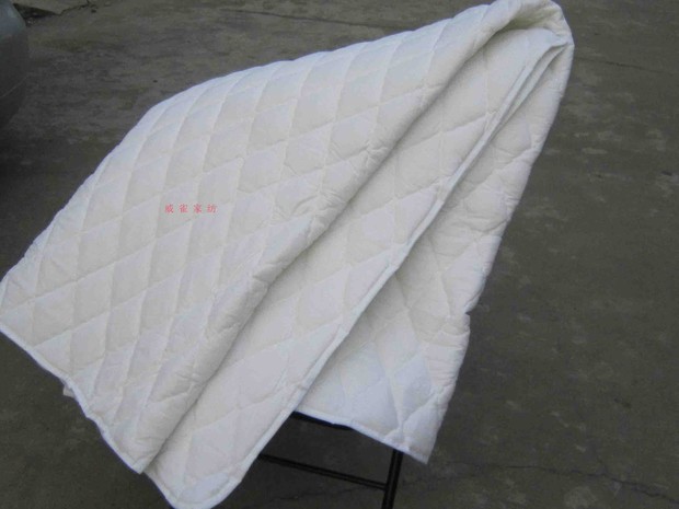 Khách sạn khách sạn bộ đồ giường đặc biệt nệm nệm nệm 褥 miếng đệm bảo vệ làm dày Simmons nệm giá kho