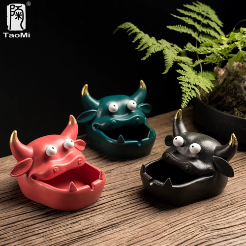 Креативная милая маленькая пепельница