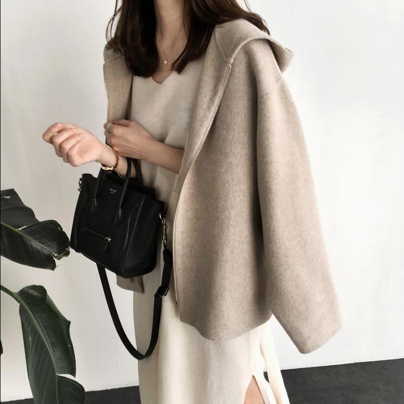 Short hairy coat female students Little sub-caps 2019 autumn winter loose 100 hitch blouses