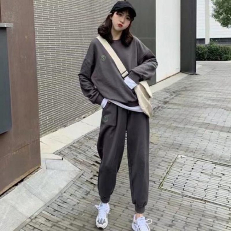 Autumn suit female thin two-piece school season clothes Female students large size casual ins fake two-piece sweater female