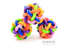 Parrot toy Bell ball 6cm color plastic woven ball foot lower foot toy bite resistant rubber ball toy