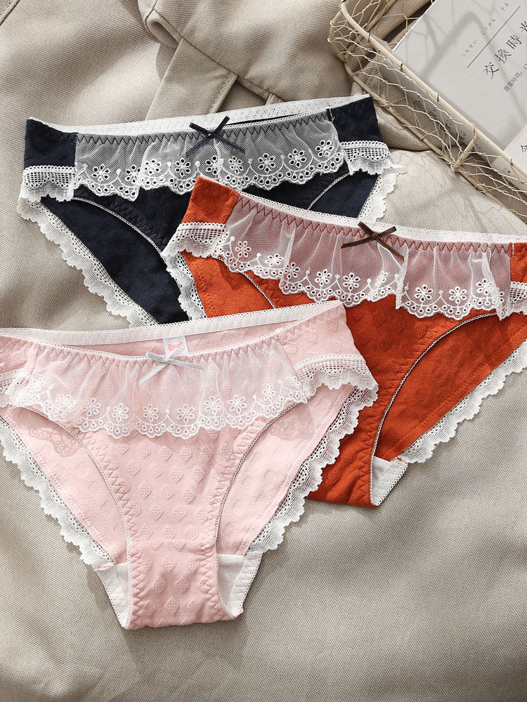 New yellow panties women pure cotton file girl Japanese lace pure white mid-waist shorts Women briefs