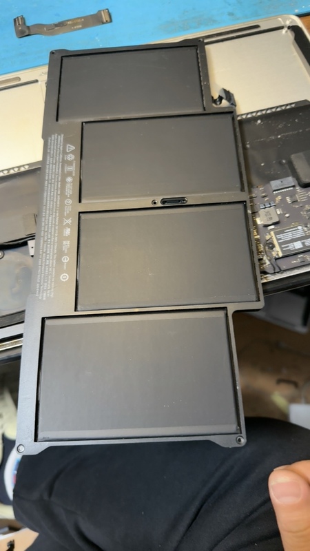 MacBook Air 13 A1369 A1405 A1466 A1496 Laptop Battery Second-Hand