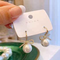 Delicate Little Crowdsourced Pearl Earrings Earrings Woman 2021 New Tide Summer Brief Cross Butterfly Knot Ear Hook