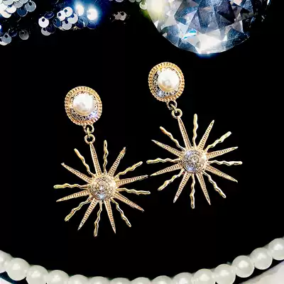 European and American fashion exaggerated punk sun goddess earrings personality retro metal wind pearl earrings earrings earrings earrings female