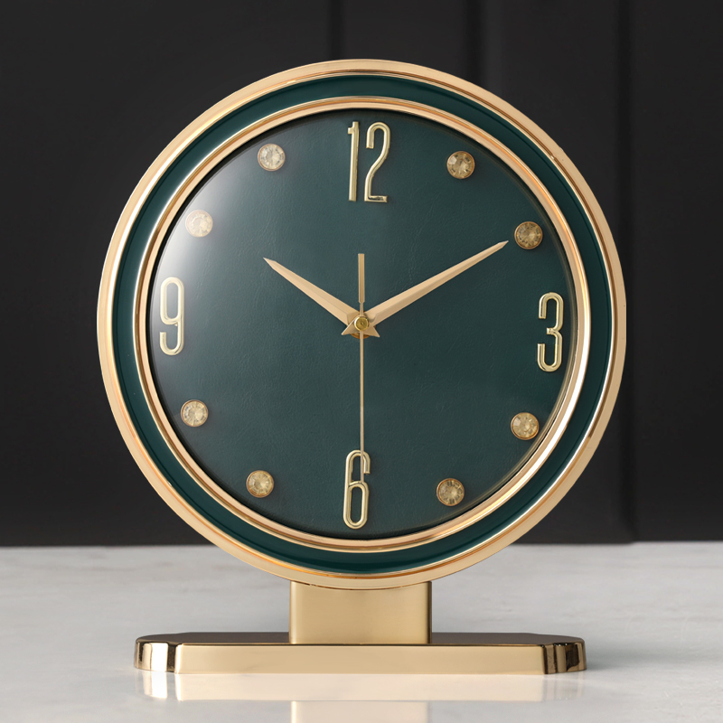 High-end modern light luxury clock simple sitting clock living room place clock table table table ornaments home table clock