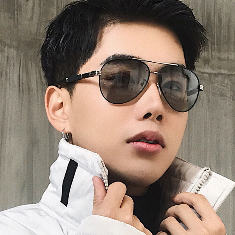 2021 new sunglasses men's glasses driver polarized sunglasses personality hipster toad mirror male driving mirror