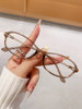 Fashionable Women's High-End Luxury Style Oval-Shaped Eyeglass Frames Can Be Fitted with Prescription Lenses, Ultra-Light Frames That Make the Face Appear Smaller