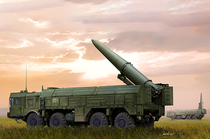 Trumpeter 01051 1 35 Russia 9K720 Iskander-M missile
