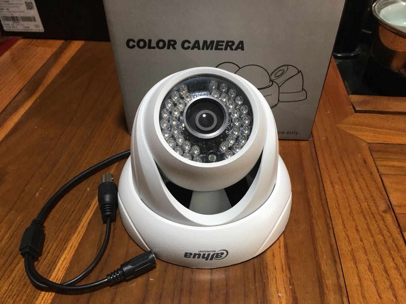 Dahua original simulation camera 700TVL hemispheric infrared camera DH-CA-DW480CP SONY CCD