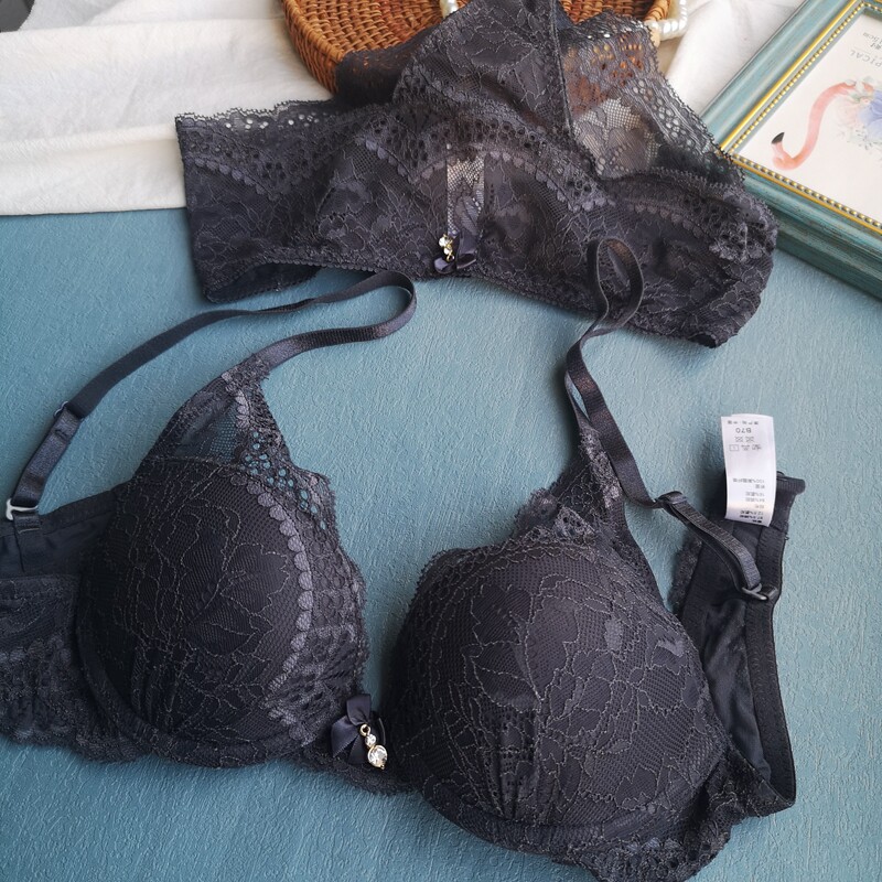 Xiaofen Bra Set Women's Gathered Sexy Small Chest Shows Large Upper Thin Lower Thick Blue Lace Detachable Shoulder Strap Underwear