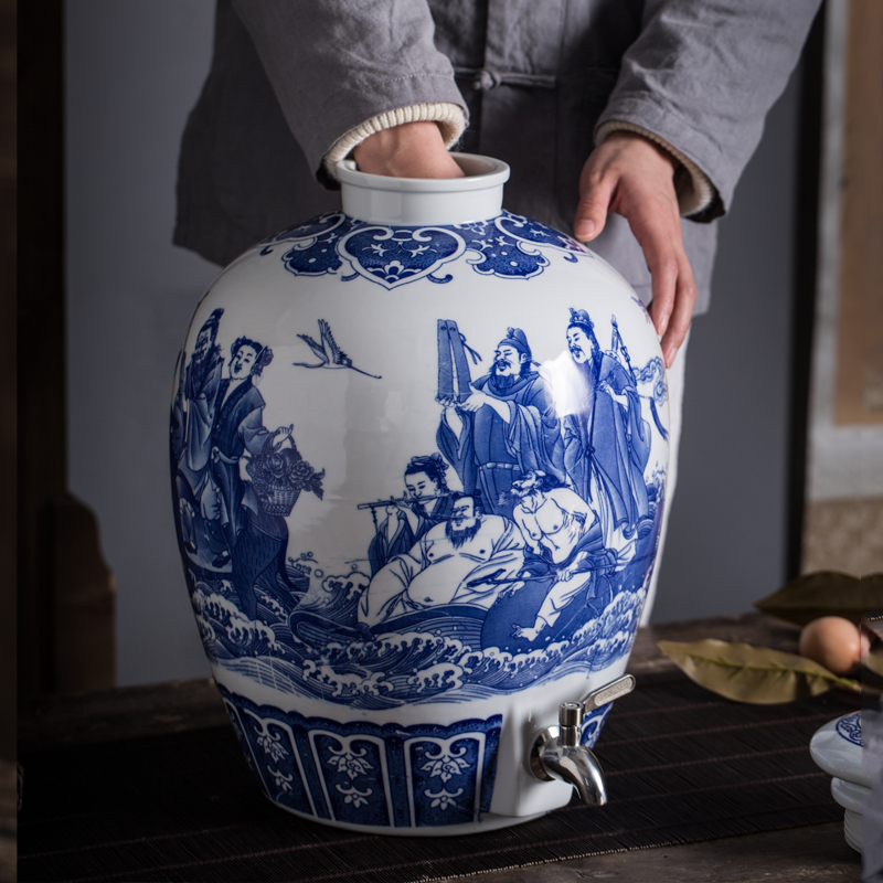 Jingdezhen blue and white porcelain jars 10 jins of 50 pounds with leading domestic antique bottles up hidden seal pot liquor