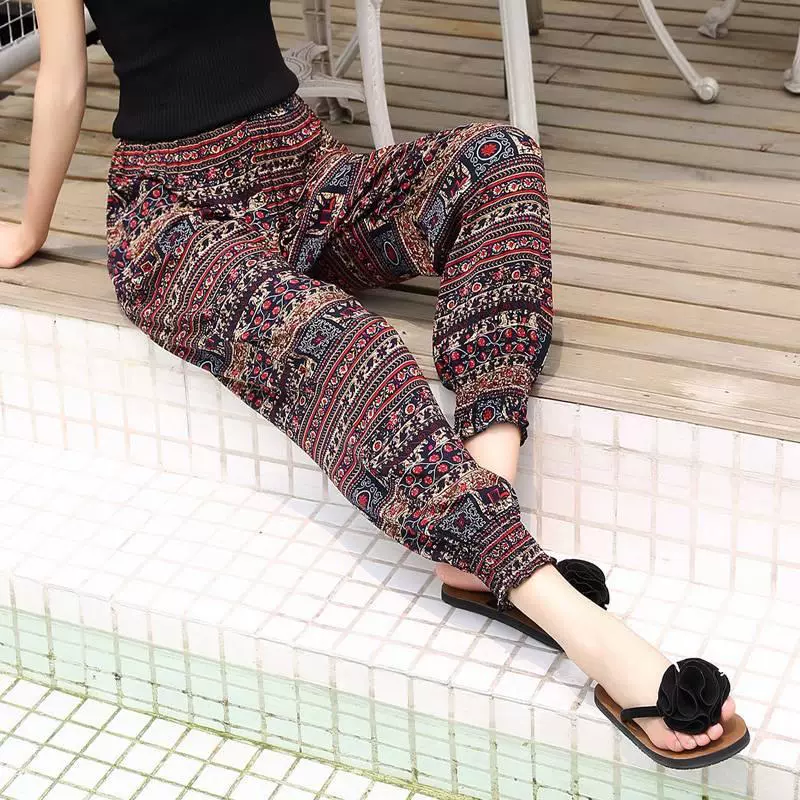 Quần đi biển mùa hè của phụ nữ băng lụa mỏng quần pyjama chùm-miệng dài quần hoa ống rộng chân dài người lớn cotton lụa chống muỗi quần - Quần bãi biển