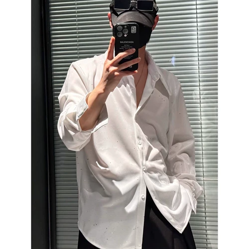 Черная трендовая рубашка, дизайнерские блестки для ногтей, в корейском стиле, тренд сезона