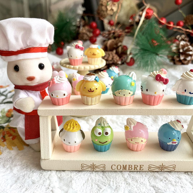 1 12 mini food play house wine food play scene doll house decoration Sanrio cupcakes