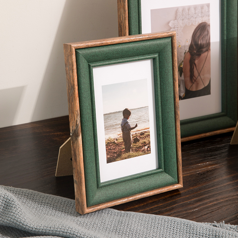 Retro Green Pattern Photo Frame Display Stand 6 7 8inch Children's Photo Framing Desktop Decoration Creative Photo Printing into a Picture Frame