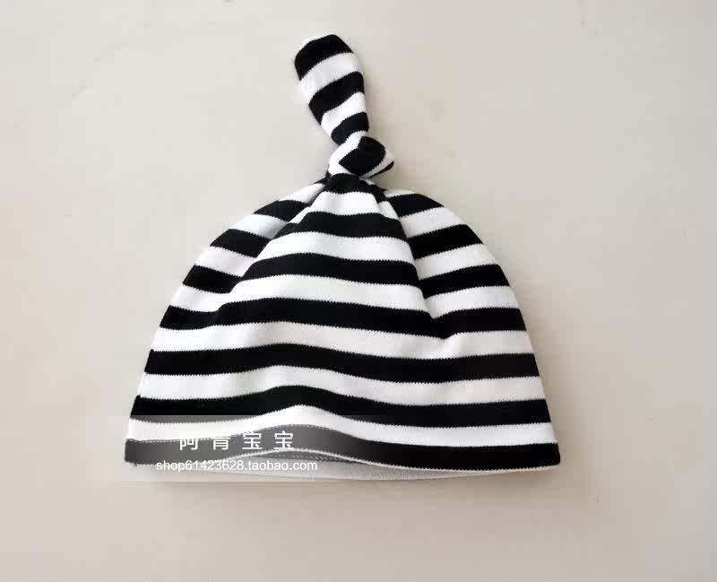 Coffret cadeau pour nouveau-né - Vêtements + Fournitures - Ref 1954668 Image 16