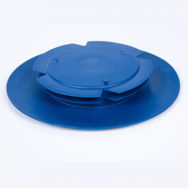 Plastic flange cover universal inner plug wide edge flange protective cover flange cap valve sealing cap flange cover