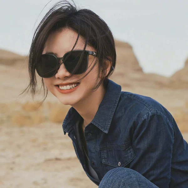 Товары от 卡莎明莱旗舰店