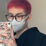 Черно -рамки Glasses Myopia может быть оборудована без степени анти -легочной анти -радиации, радиационно -реакционное плоское световое зеркало прилив красавица с большим рамкой для глаз.