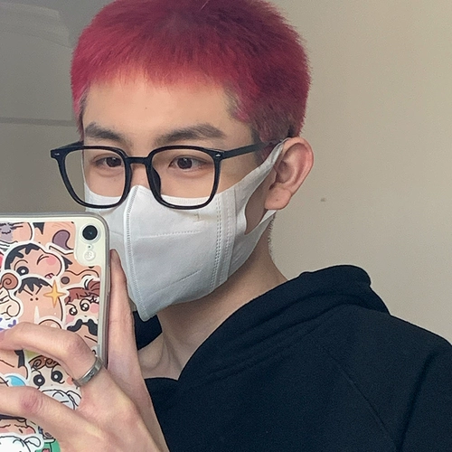 Черно -рамки Glasses Myopia может быть оборудована без степени анти -легочной анти -радиации, радиационно -реакционное плоское световое зеркало прилив красавица с большим рамкой для глаз.