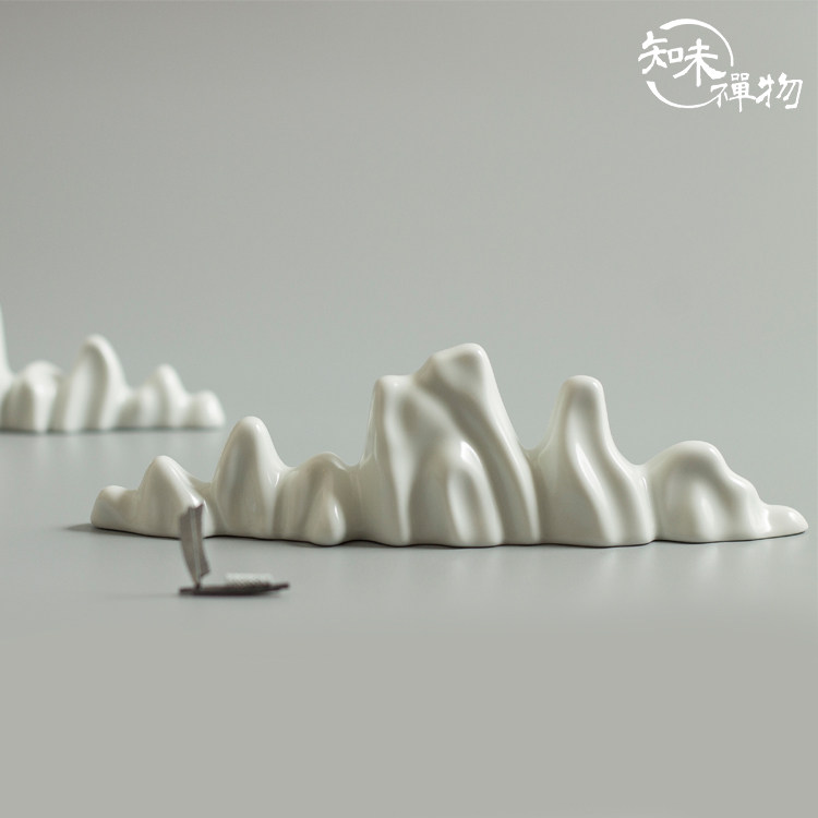 Ceramic Large Pen Pen Pen Pen Hanging Creative Multi-function Pen Room Four Baby Book Calligraphy