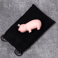 Сумки для свиней упакованы с зажатыми свиньи