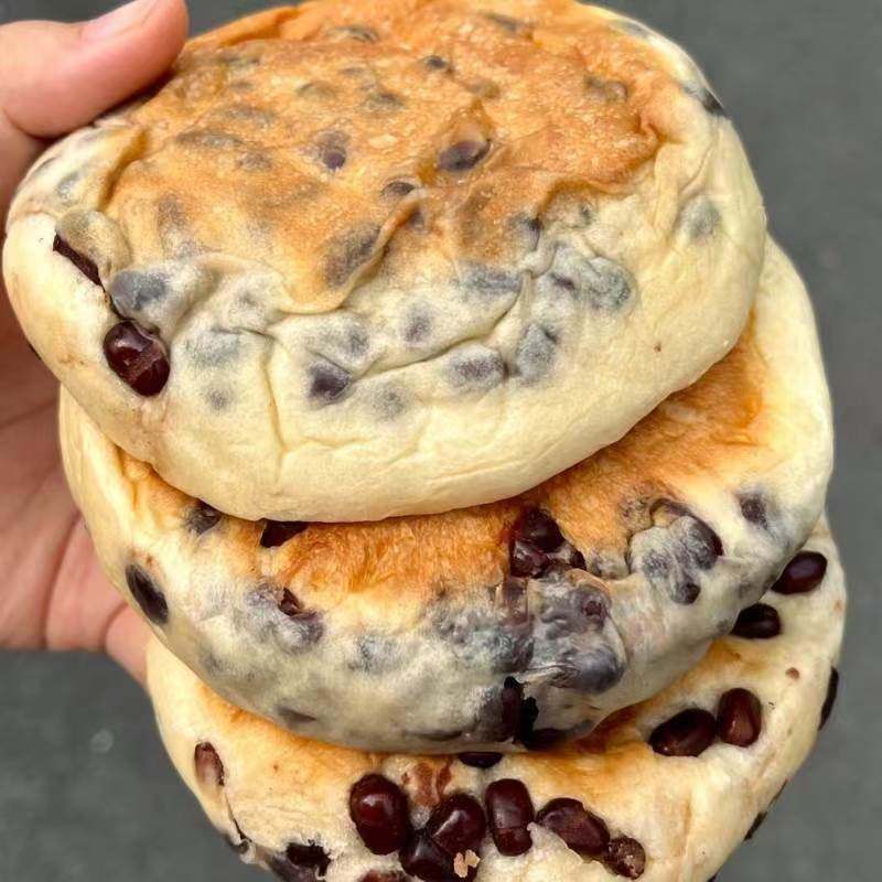 Red Bean Cheese Bread, Red Bean Roasted Bread with Filling, Whole Box, 2.5kg Packs, Approximately 40 Packs, Soft Bread, Nutritious Breakfast, Taro Flavor