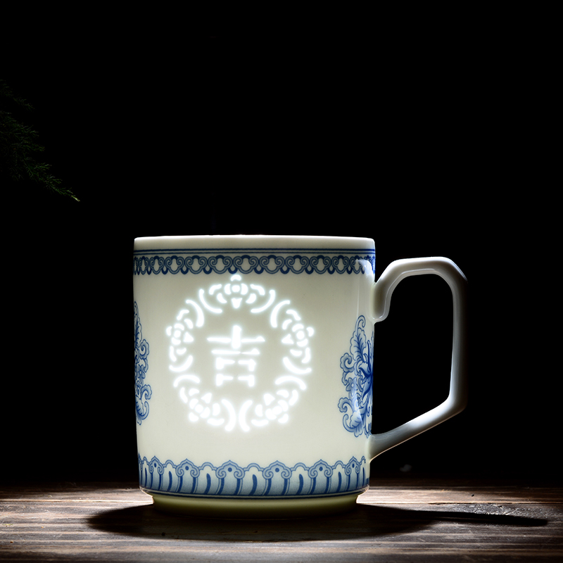 Jingdezhen ceramic cups with cover with high white clay mugs office gift custom tea tea cup
