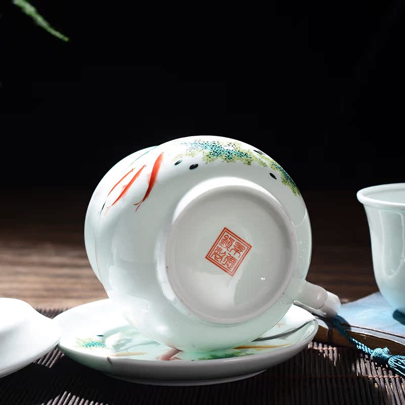 Jingdezhen ceramic filter cups with cover plate office tea cup of water glass separation cup with pallets