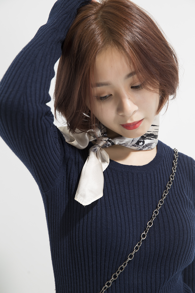 水木森 真丝哟~春夏女英伦领巾真丝SILK 洋气香槟色围巾小丝巾