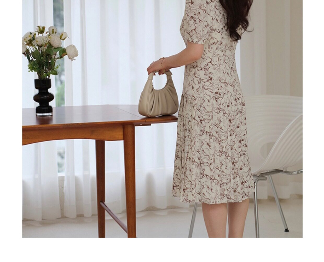 JML姜麦粒 法式复古百褶水墨连衣裙长款高腰碎花V领显瘦茶歇裙夏详情28