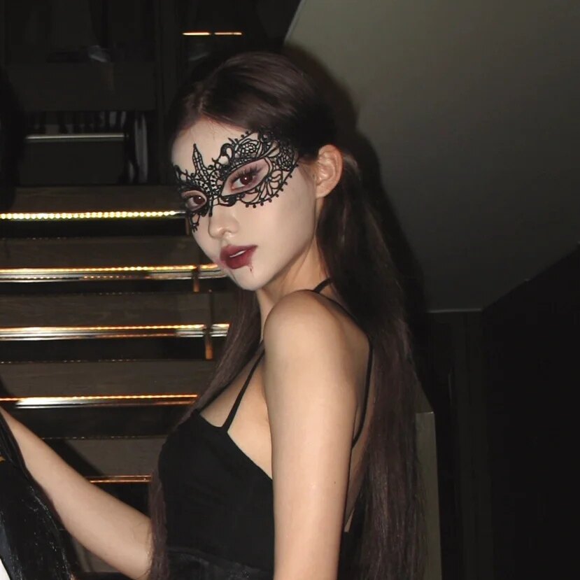Halloween COS Sexy Lace Catwoman Mask Princess Party Masquerade Blindfold Hot Girl Mask