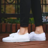 Mẫu giày đôi Vans Authentic Vans AUT màu trắng tinh khiết cổ điển giày vải cắt thấp VN-000EE3W00 - Plimsolls giày converse đế cao