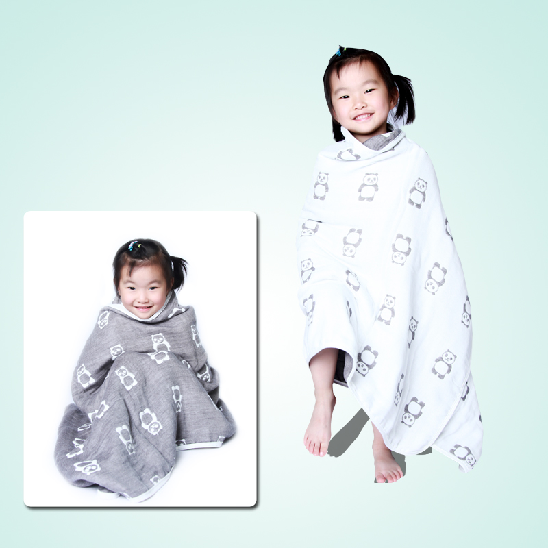 Japan's high-end black and white panda 6-layer newborn baby pure cotton gauze quilt generous bath towel adult blanket