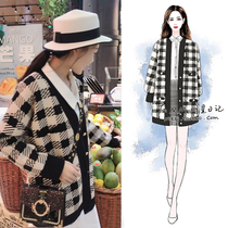Self-reserved star with the same 2021 spring and autumn season new lazy wind loose-knit cardigan plaid sweater jacket women