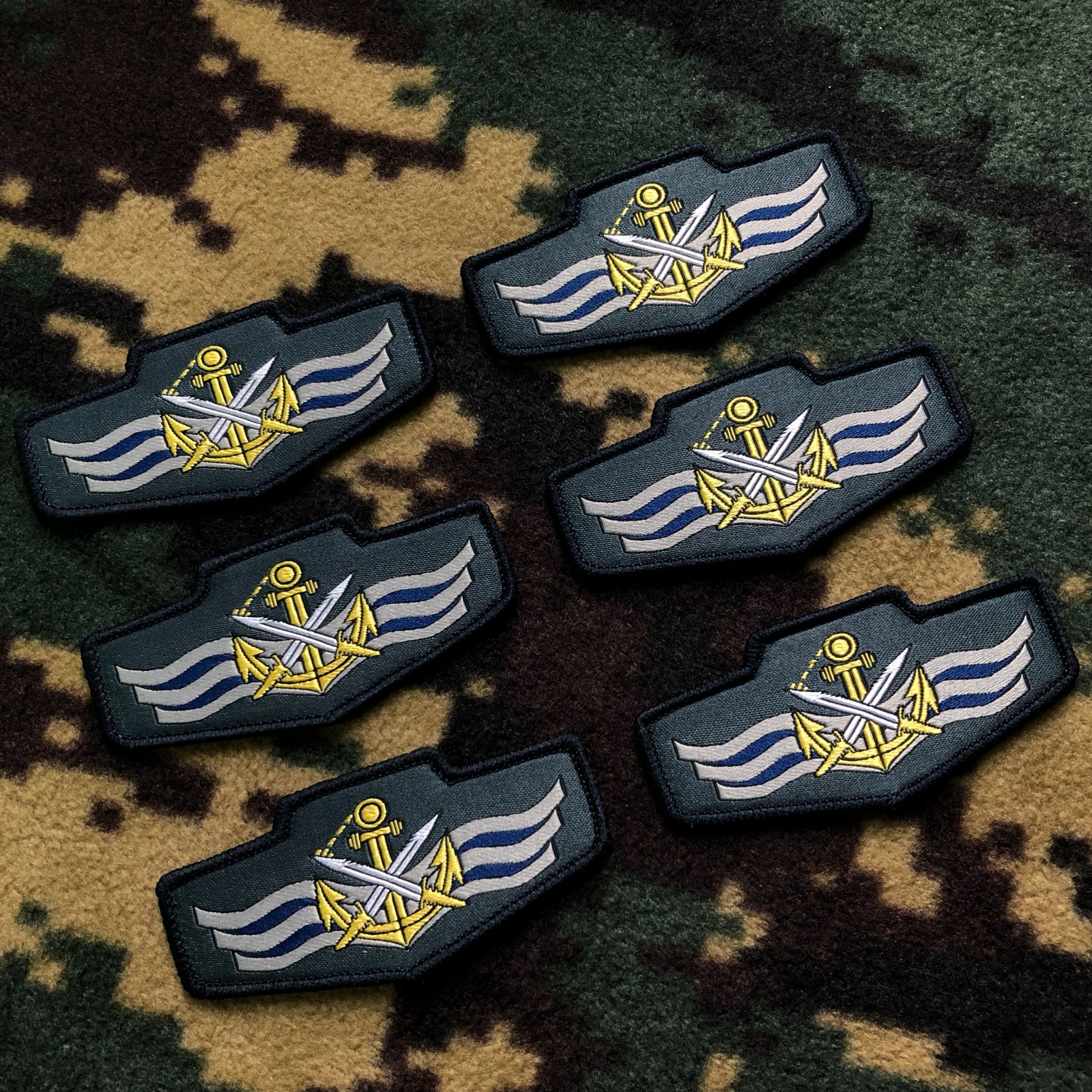 Old-style retired Red Sea Action Dragon commando Sanqi Classic Chest Chapter of the Gulf of Aden Escort Magic Sticker Logo Mark