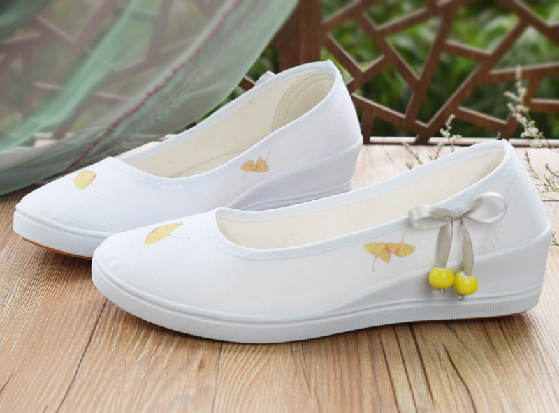Ginkgo giày vẽ tay giày vải nêm giày mùa xuân Giày Hanfu cổ gió trắng giày đơn giày phong cách Trung Quốc giải trí giày sneaker nữ trắng