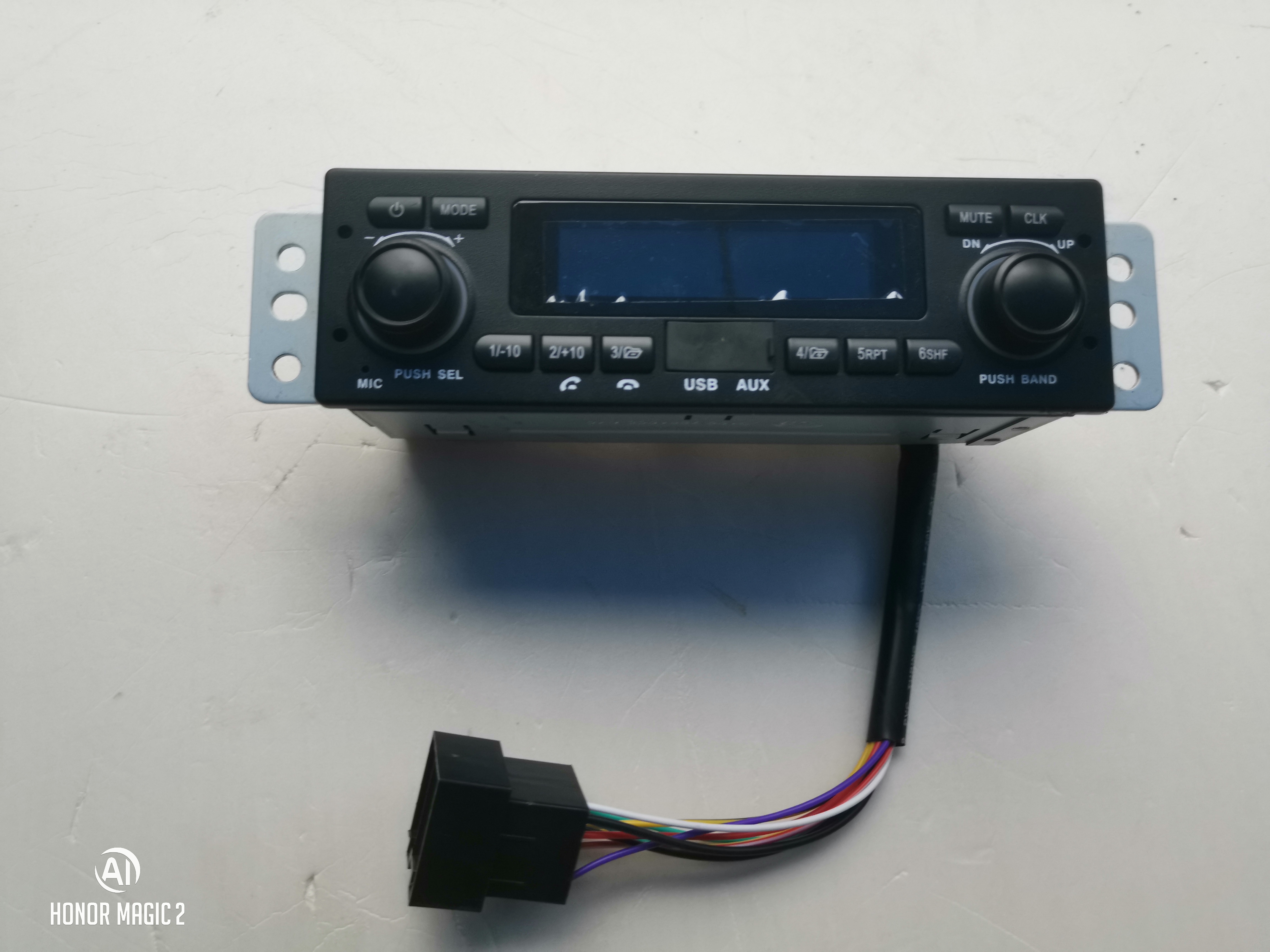 Big Dump Truck 24V On-board Radio Emancipation J6 Detached Car Card Machine Bluetooth version MP3 Tianlong Euroman General