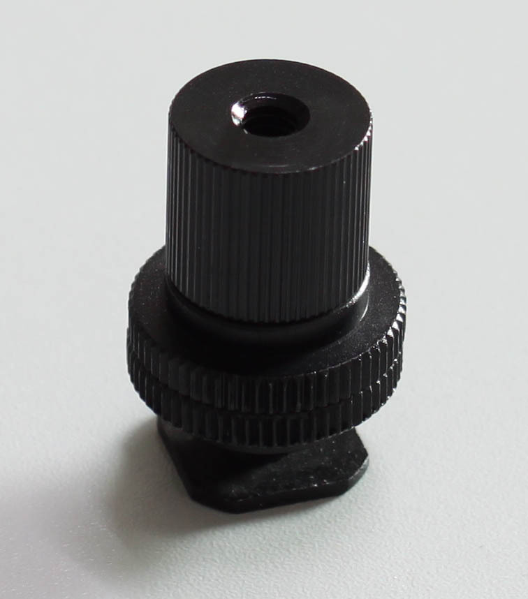 Metal 1 4 screws turn hot boot socket Single-eye camera to pick up H4N H1 bracket Monster Hand Monitor Bracket