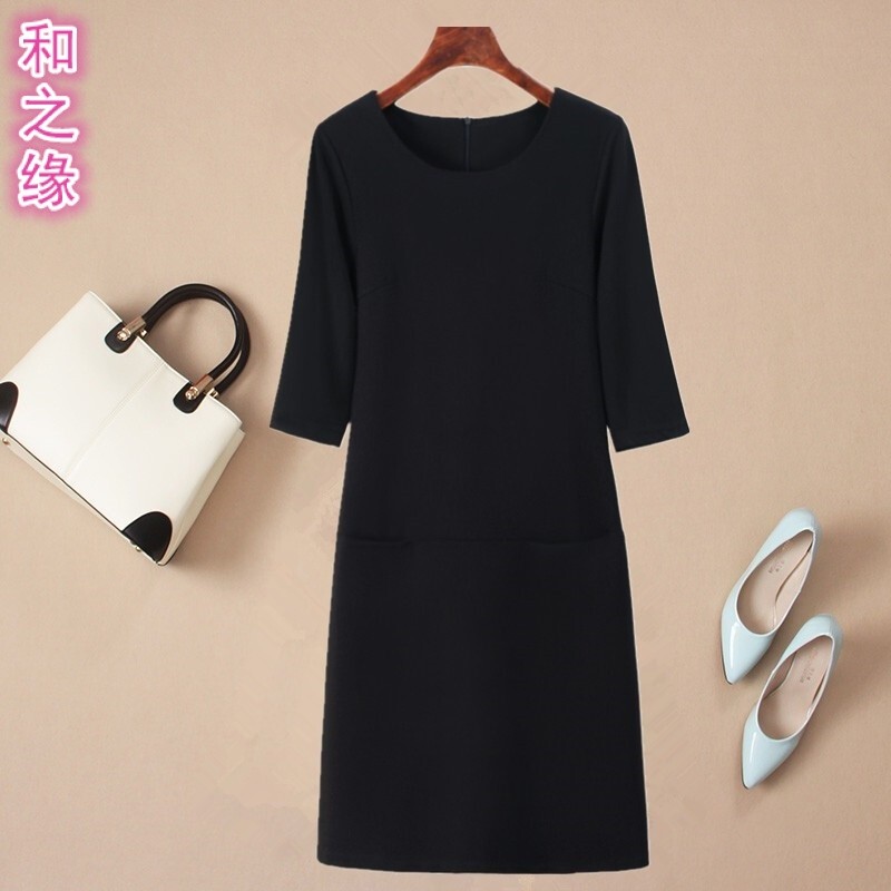 Hepburn-Style Little Black Dress for Women, Professional Loose Straight Dress, Spring and Autumn Slimming Plus-Size A-Line Dress, Versatile and Elegant
