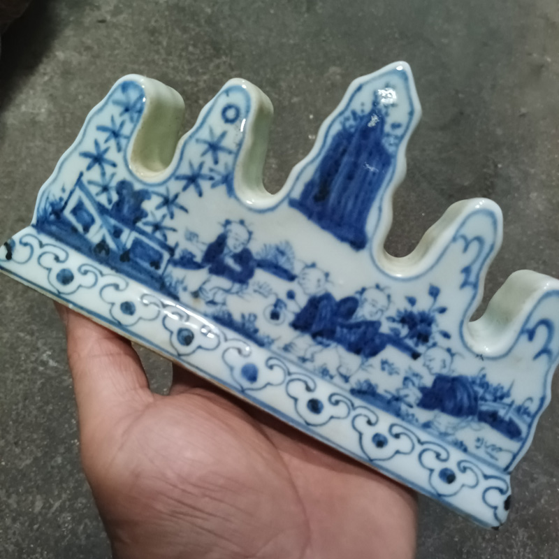 中国 青花 武人紋 紙 筆筒 時代物 古美術 DT442 中国 青花 武人紋 紙 筆筒 時代物 古美術 DT442