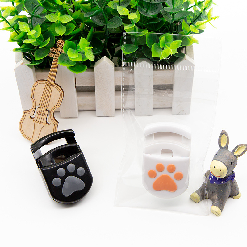 Mini Eyelash Clipper Small Mini Portable Makeup Tool Eyelash Curler Tweezers Long-lasting Curling