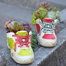 Multi-meat flower potted dirty shoes cement multi-meat plant flower machine shoes retro old personality creative thumb Basin
