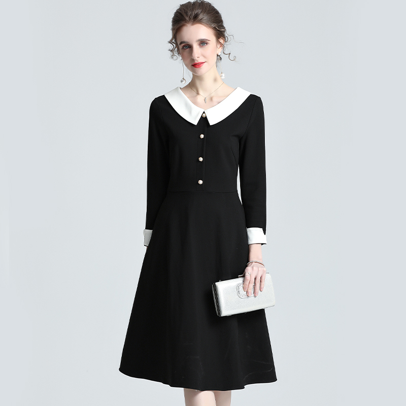 Hepburn-Style Doll Collar Little Black Dress for Women, 2026 Autumn New Slim-Fit Black Elegant Mid-Length Dress