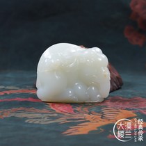 Authentic (Desert Loulan) Su Gong Xinjiang Hetian jade seed material White jade inheritance Taiping elephant natural handle pieces